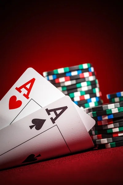 Card matching sequence showing Andar and Bahar sides during live deal